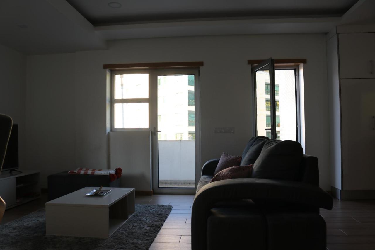 Casa Da Fonte Quente Apartment เลเรีย ภายนอก รูปภาพ